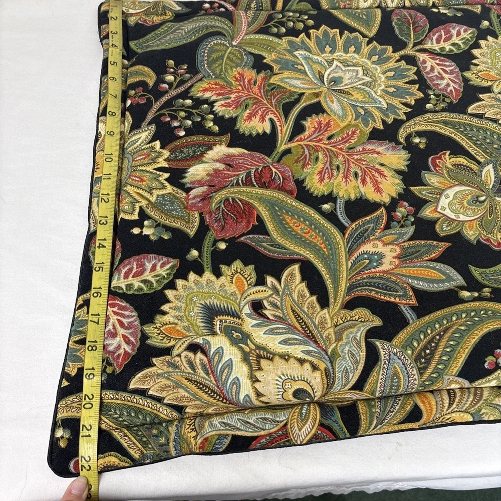 Set of 2 Biltmore Standard Pillow Shams Jacobean Paisley 21 x 27 Black